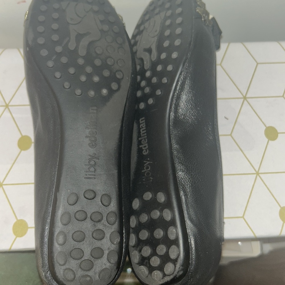 Ladies Flats - Picture 2 of 5